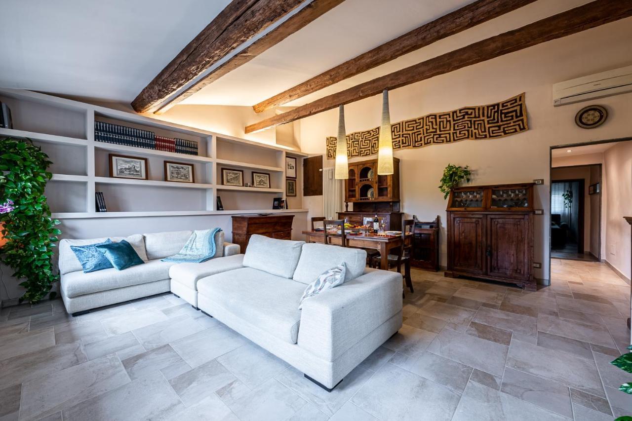 Spazioso In S. Maria Novella Apartamento *